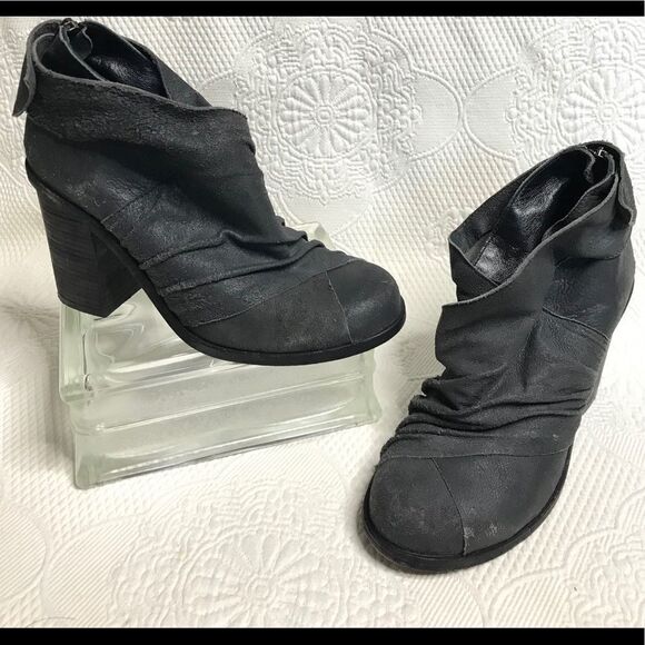 LD TUTTLE distressed bootie - Picture 1 of 6